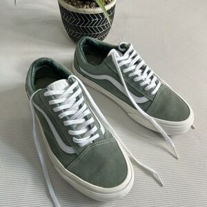 VANS SIZE 6/5Men's Low-Top Suede Skate Sneakers - Green